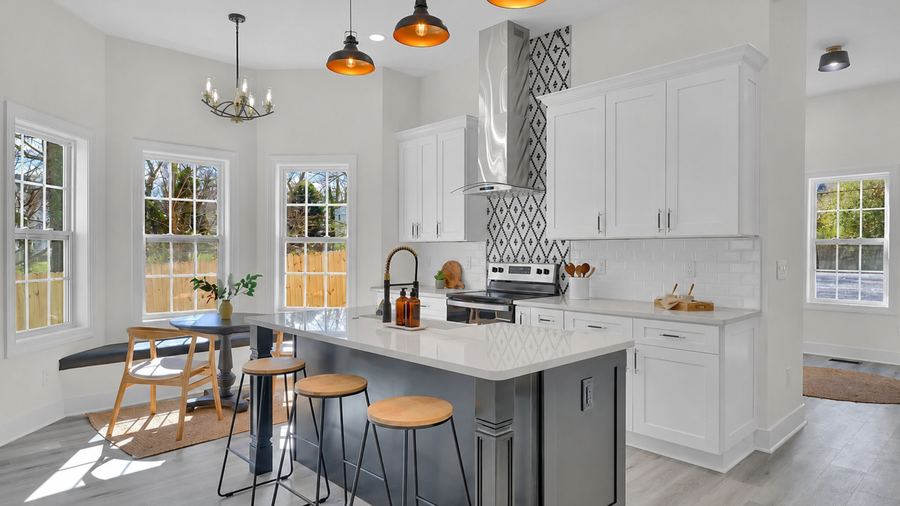 Monteiro Avenue — Kitchens project by DFC Home Improvement