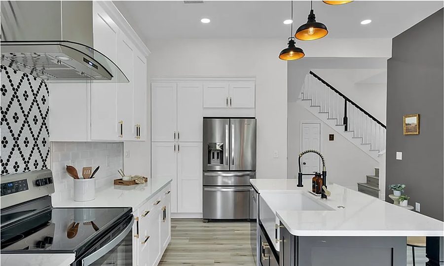 Geometric Backsplash Kitchen — Kitchens by DFC Home Improvement